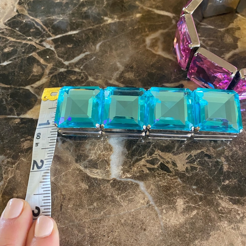 Stretch Bracelet Bundle - Picture 5 of 5